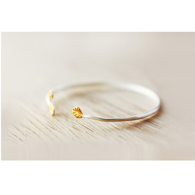 Vòng tay bạc S925 mầm lá.