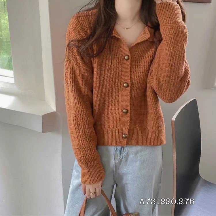 ÁO LEN CỔ BẺ NHIỀU CÚC
