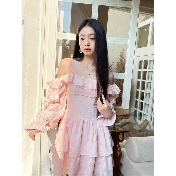 Váy hồng trễ vai gợi cảm nữ mùa hè eo thon dáng nhỏ dịu dàng váy bánh bèo lá sen ngọt ngào