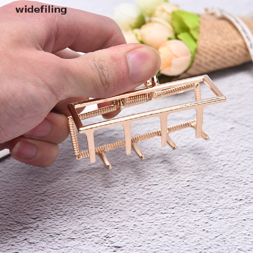 Kẹp Càng Cua Bằng Kim Loại Cho Nữ