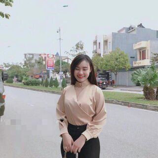 Sơ mi cổ chocker