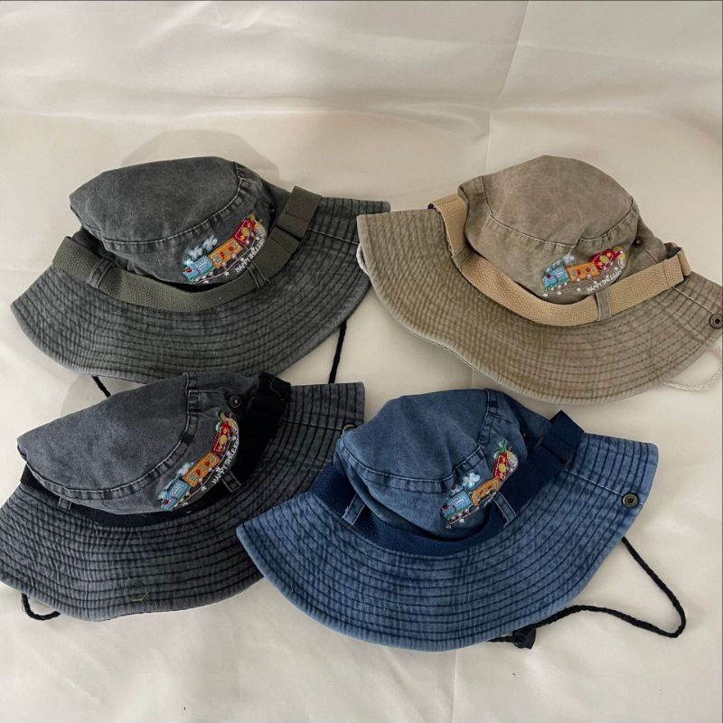 Mũ Cao Bồi Demin Thêu Hình Tàu Lửa Cá Tính