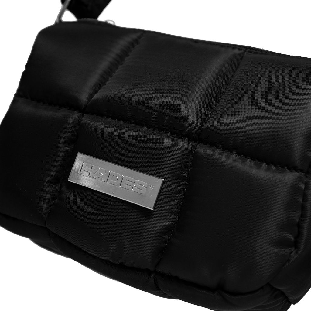 Túi Đeo Chéo Vải Dù Chần Bông Unisex CURVE CROSSBODY QUITED BAG - HADES Brand Chính Hãng