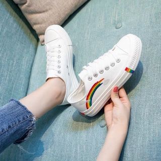 Giày thể thao nữ cầu vòng