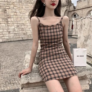 Váy kẻ caro ulzzang