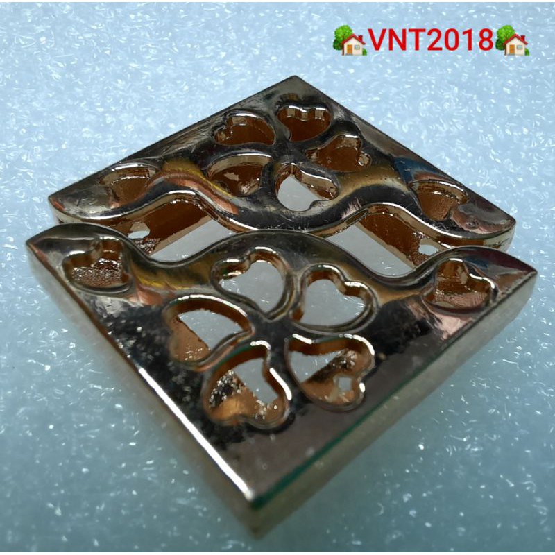 4 góc viền cạnh trang trí