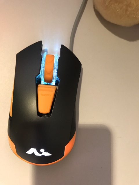 Chuột gaming chuyên game JD70 chip Avago 3050 4000 Dpi led RGB