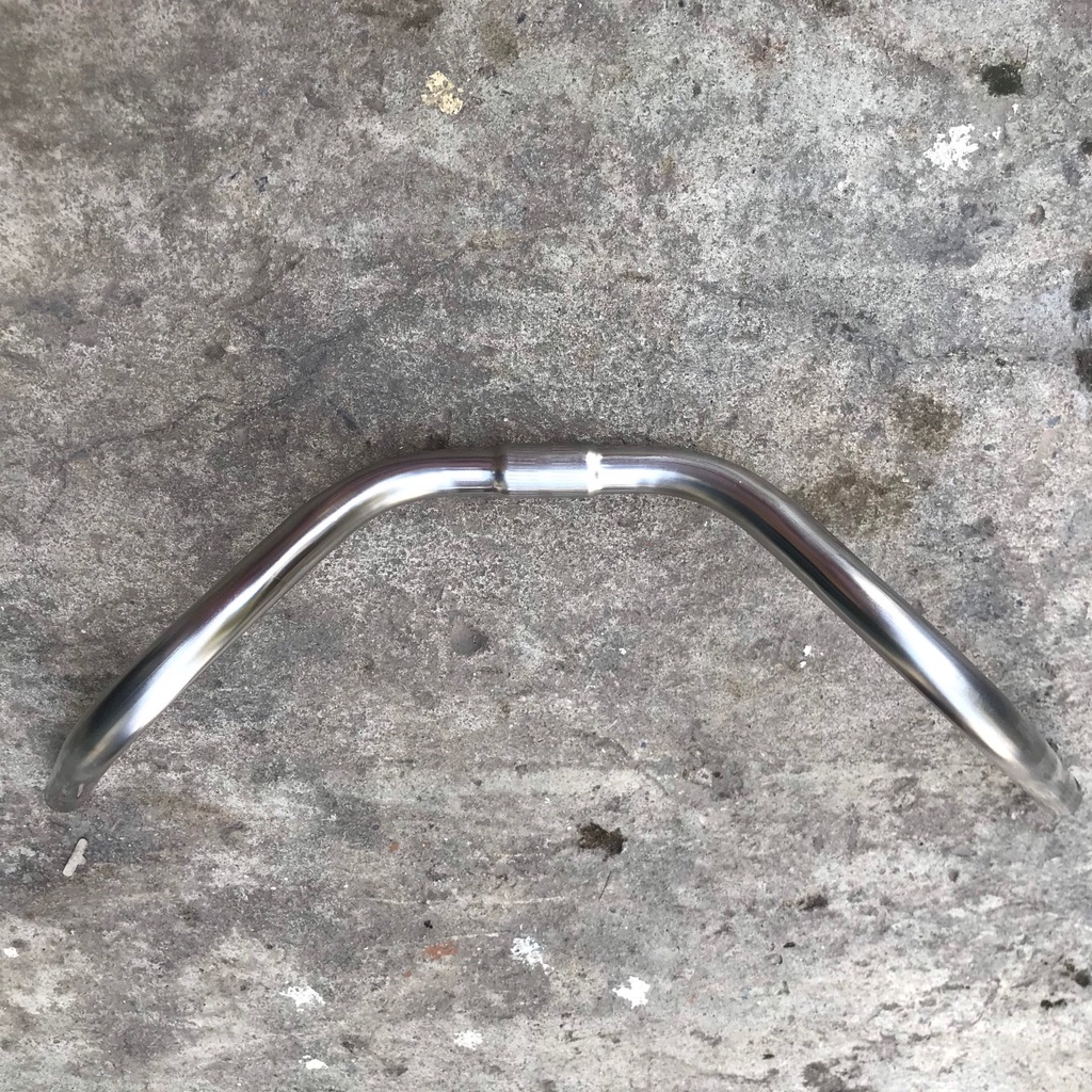 Ghi- đông , tay lái   xe đạp  thông dụng