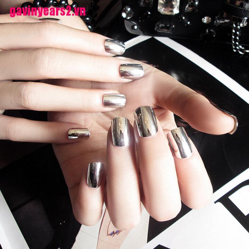 [Hàng mới về] Set 24 móng tay giả đính đá thiết kế xinh xắn