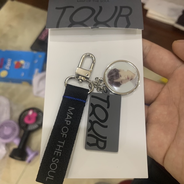 Keyring BTS V SUGA HÀNG OFFICIAL MOTS 7