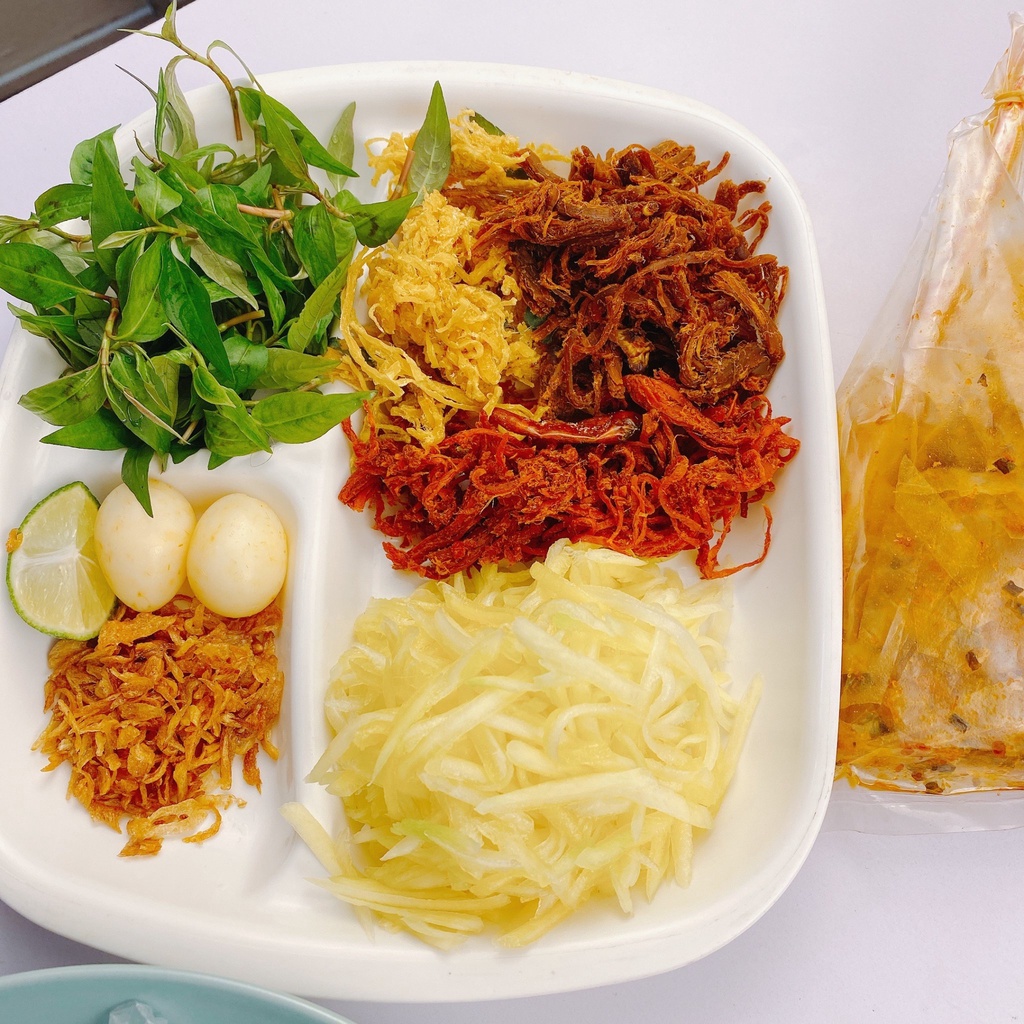 Bánh tráng trộn Tây Ninh cắt sợi (không bao gồm đồ ăn kèm)