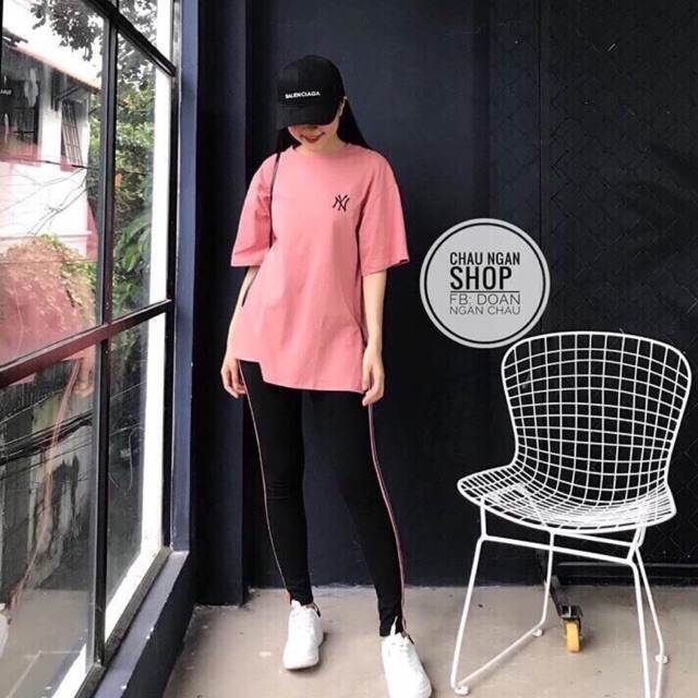 Set thể thao viền sọc