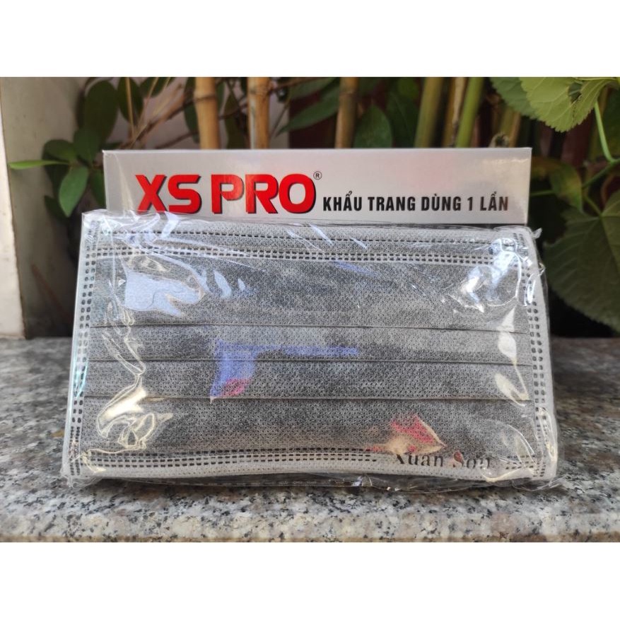 Khẩu trang Y TẾ XS PRO Xám _ Kháng khuẩn 4 lớp. Hàng chính hãng