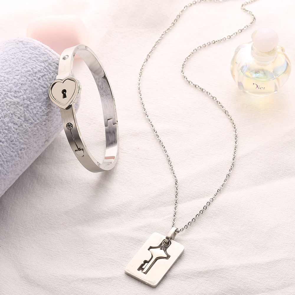 Set 2 Vòng cổ / Vòng Tay Mặt Ổ Khóa / Chìa Khóa Bằng Thép Không Gỉ Màu Bạc Thời Trang Cho Cặp Đôi
