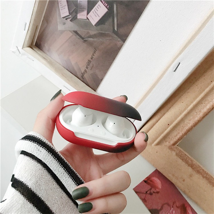 Ốp Case Thinfit PC Color Gradient cho Galaxy Buds + Plus và Galaxy Buds.