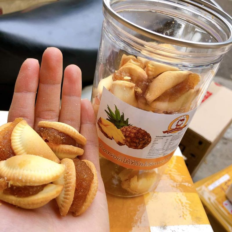 Bánh Sò Kẹp Mứt Dứa Thái Lan