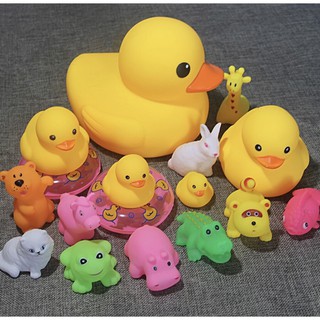 Thú thả bồn tắm cho bé (set 13 con)