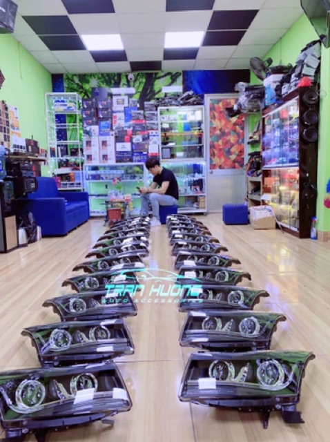 ĐÈN PHA ĐỘ CHO CRUZE VÀ LACETTI NHẬP MẪU AUDI A8 2 BI