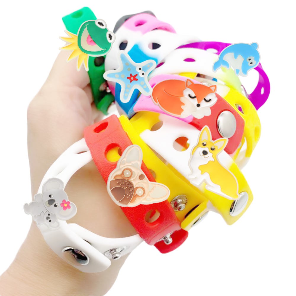 ME Animal Shoe Decoration Charms Shoe Care &amp; Accessories Luminous Shoes Decor Glow in The Dark Wristband Bracelet Fashion Bracelet decoration PVC Decorations For Shoes