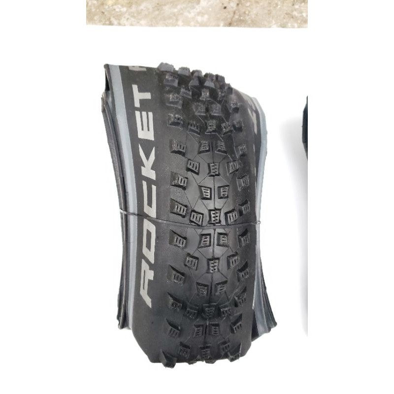 Lốp xe đạp Schwalbe Rocket Ron 27.5x2.25