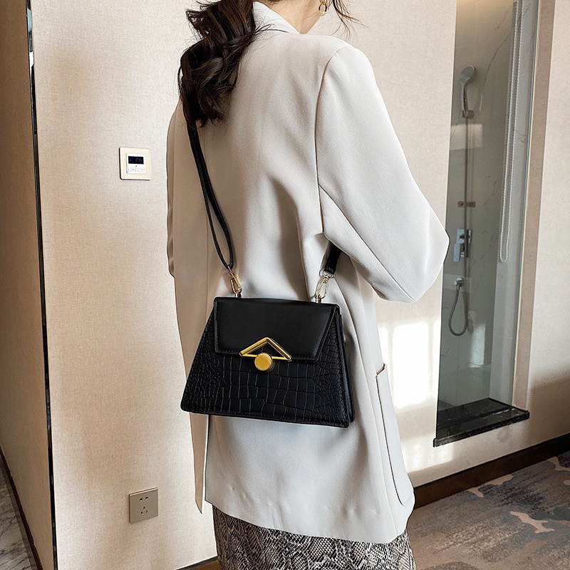 Túi đeo vai hình vuông cỡ nhỏ thiết kế đơn giản thời trang sành điệu cho nữ