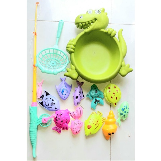 Bộ đồ chơi câu cá nam châm bằng nhựa thao khủng long rất đẹp