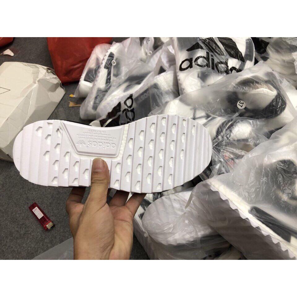 Giày human race mầu trắng