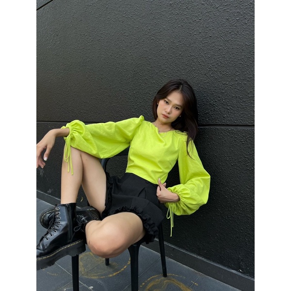 Áo tay phồng 2 màu