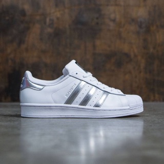 Adidas Superstar Trắng Sọc Bạc