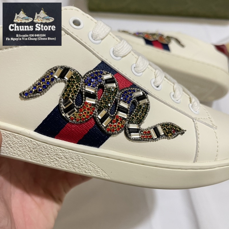 Giày sneaker GC rắn đính đá trắng kem đế thơm vani mới