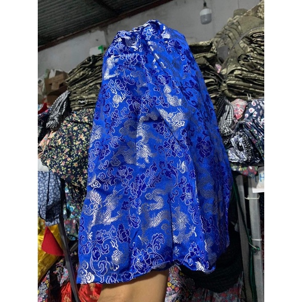 Áo Lồng chim khuyên- chất liệu Gấm.  size 22,5