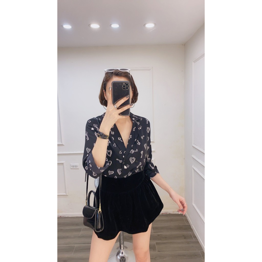 Áo sơ mi lụa cổ vest