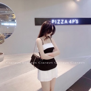 Áo quây viền trắng, chân váy dập ly trắng