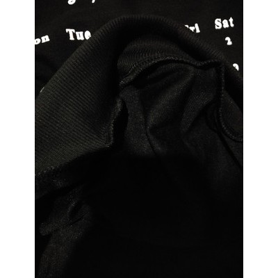 Áo hoodie in lịch sep vải da cá màu đen size L