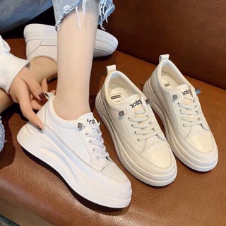 Giày thể thao trắng đế bánh mì không cần buộc dây