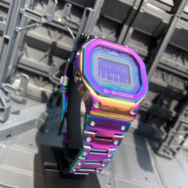 Đồng hồ nam Casio G-shock GW-B5600BL độ vỏ cực tím - Kích thước vỏ : 48,9×42,8×13,4mm
