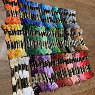 Set 100 tép chỉ thêu hãng Airo
