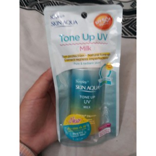 Sữa chống nắng Sunplay Skin Aqua Tone Up Uv 50g
