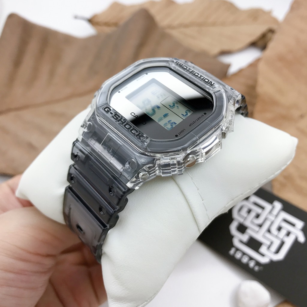 Đồng hồ nam Casio G-SHOCK DW-5600 / DW-5600SK-1 chống va đập chính hãng