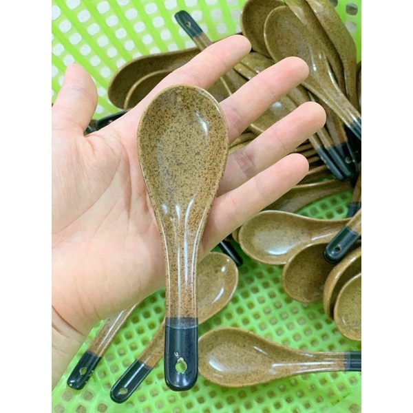 Set cốc đĩa gốm sứ Bát Tràng cao cấp không chì men đen lòng nâu gốm hạt tiêu dung tích 350ml