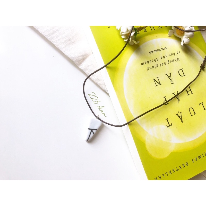 Vòng cổ, vòng tay gốm handmade nam nữ tam giác hai màu nâu và trắng basic