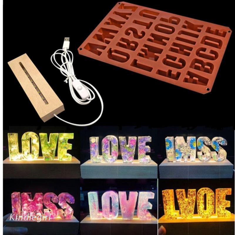 Khuôn silicone làm mặt dây chuyền resin hình chữ cái và đế trưng bày có đèn LED