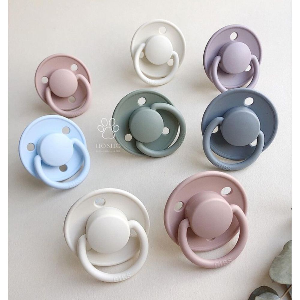 Ti giả Bibs Delux nhập khẩu Đan Mạch được làm từ silicon không mùi