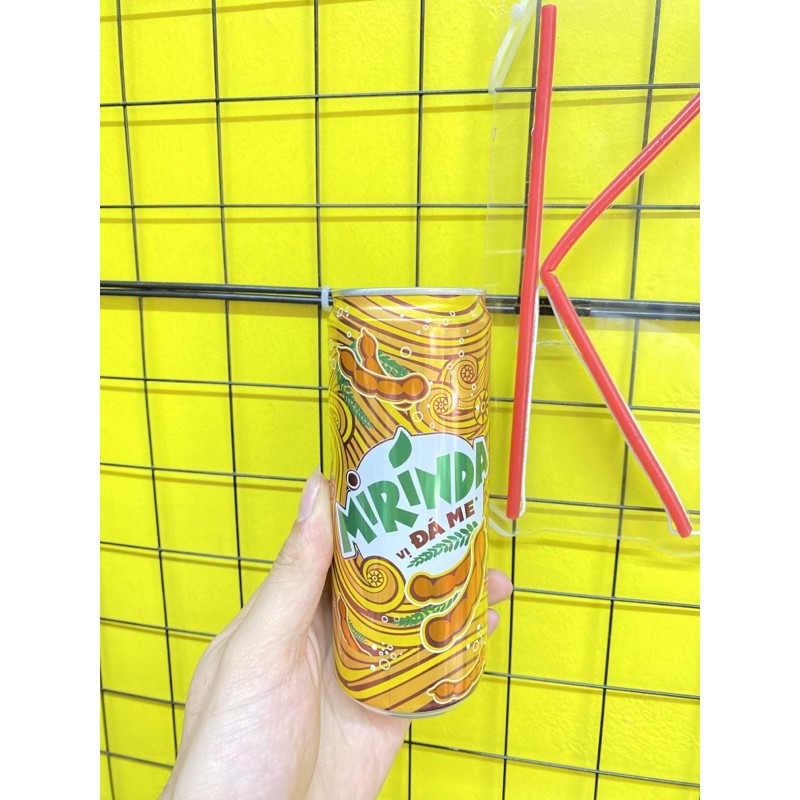 Nước ngọt Mirinda đá me lon 320ml