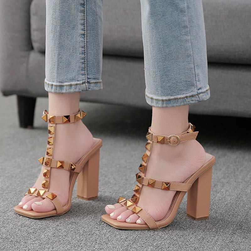 Sandal đinh tán 12cm da mềm gót vuông BIG SIZE 35-42