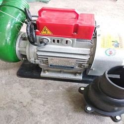 Máy bơm nước liền li tâm trục inox 750kw