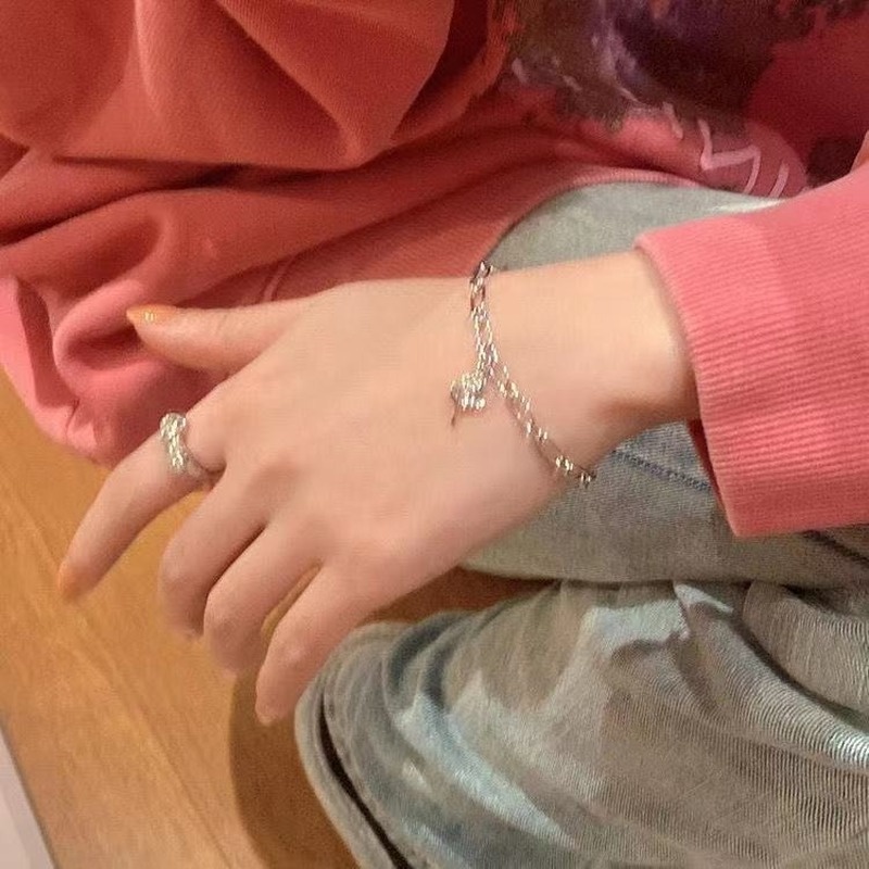 Vòng Tay Dây Xích Mặt Hoa Hồng Đơn Giản Thời Trang Cho Nữ | BigBuy360 - bigbuy360.vn