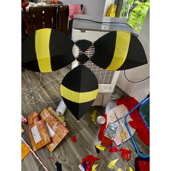 Diều cánh ong đen vàng 1.5m có sáo và ko sáo - THÁNH CỐC