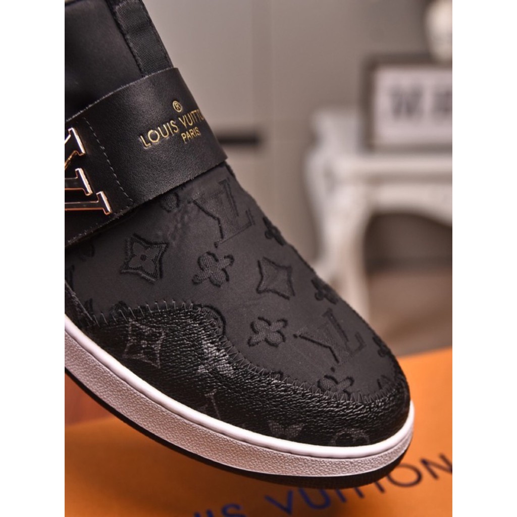 Giày thể thao nam Louis Vuitton size từ 38-44