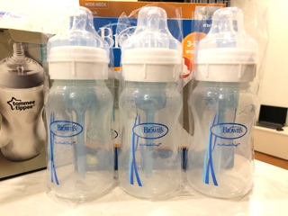 Bình sữa Dr Brown 150ml và 240ml